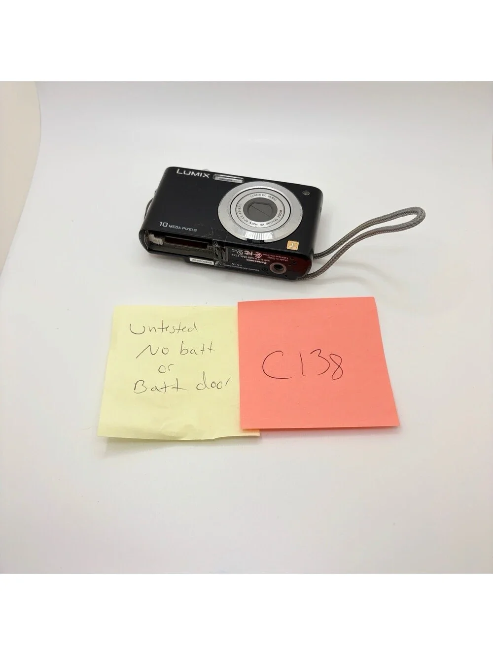 Panasonic Lumix DMC-FS42 10.1MP Digital Camera Black Untested No Battery C138